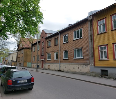 Pelgulinn: elamu Heina 11b rephoto