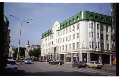 Pärnu maantee Tallinnas  similar photo