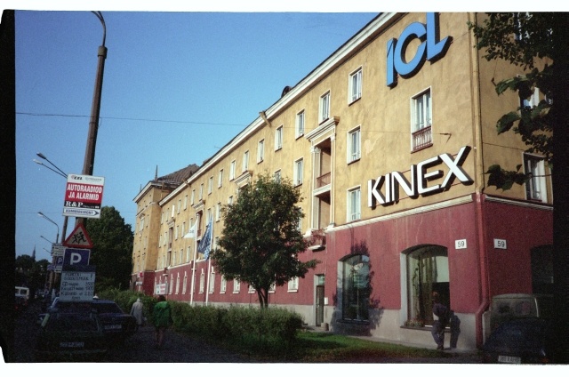 Hoone Tallinnas Pärnu maanteel