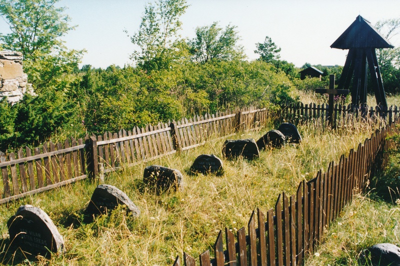 Mälestuskivid seitsmele põlisperekonnale