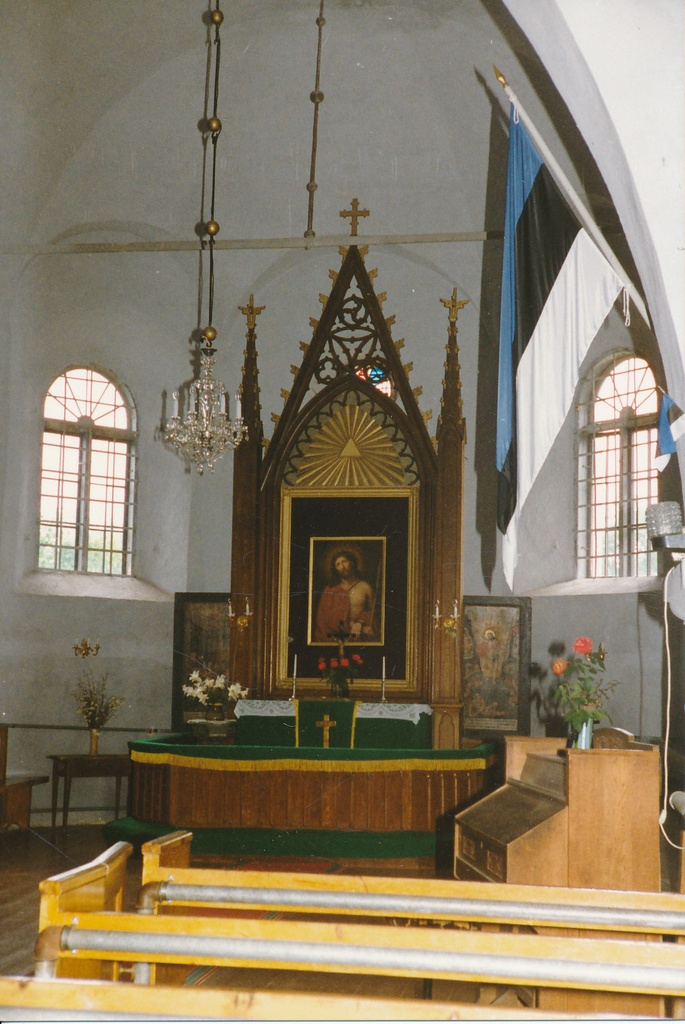 Madise kiriku altar