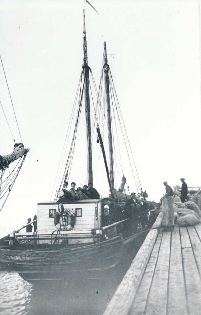 Ruhnu kahemastilene purjekas "Kristine"