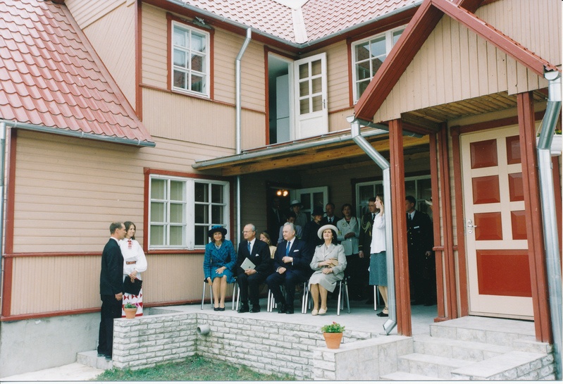 Rootsi Kuningapaar Rannarootsi muuseumis 05.05.2002
