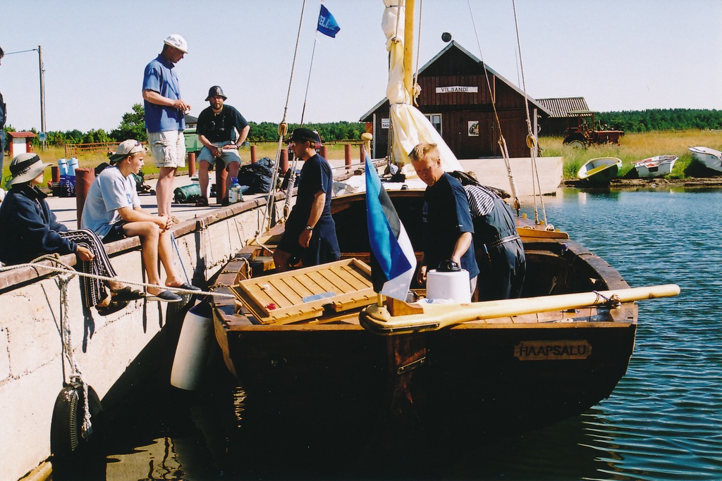 Jaala enne ärasõitu Vilsandilt. 8. juuli 2003.