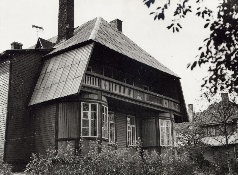 Insener Karl Ipsbergi elamu Tallinnas Kose tee 26. Arhitekt Karl Burman