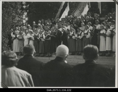 Laulupidu Palamusel, koor laululaval  duplicate photo