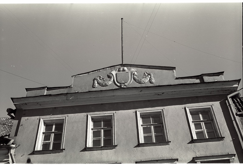 Raekoja plats 14 viil ornamendiga