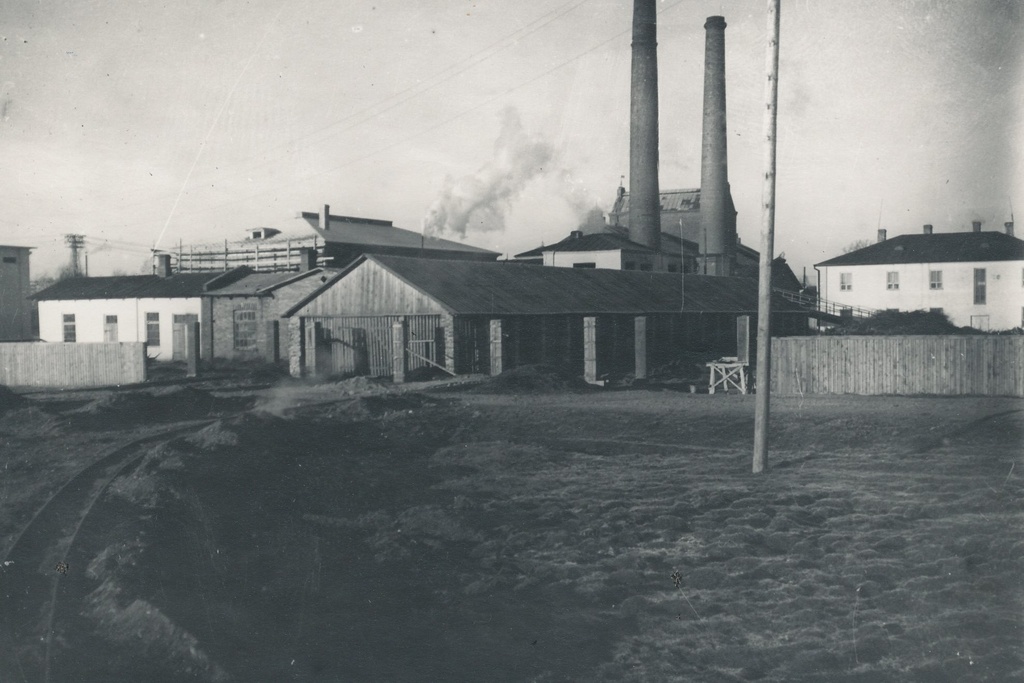 Foto. Võru. Endine  elektrijaam enne 1959.aastat.