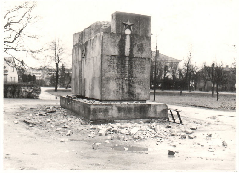 Keila lahingu monumendi lammutamine