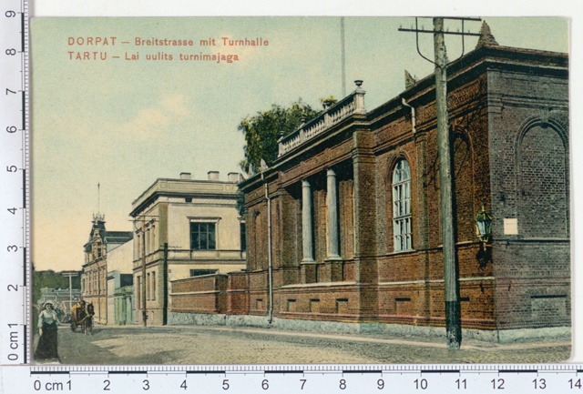 Tartu, Lai uul. turnimajaga