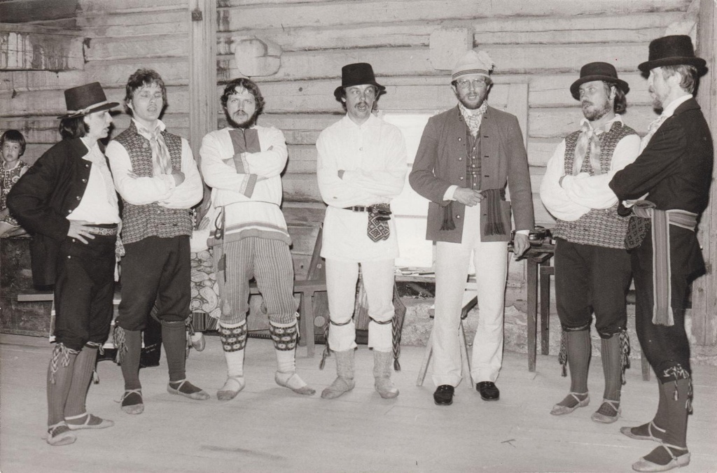 Rahvamuusikaansamblite "Leegajus" ja "Linnutaja" kontsert Kurgja-Linnutaja veskis.