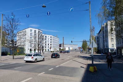 Lauttasaarentien alkupäätä ja Lauttasaaren silta. rephoto