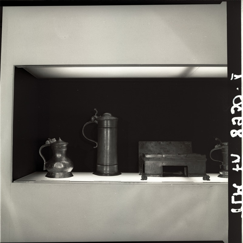 Näitus "Tallinna tina" TLM- is