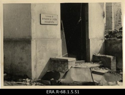 The building of Tallinna IV Mothers and Children's Adviser at the corner of Koidu and Endla Street, which was attacked first during the bombing of March 9th  duplicate photo