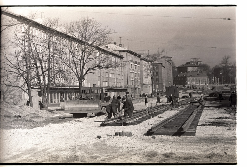 Trammitee paigaldamine Pärnu mnt- l