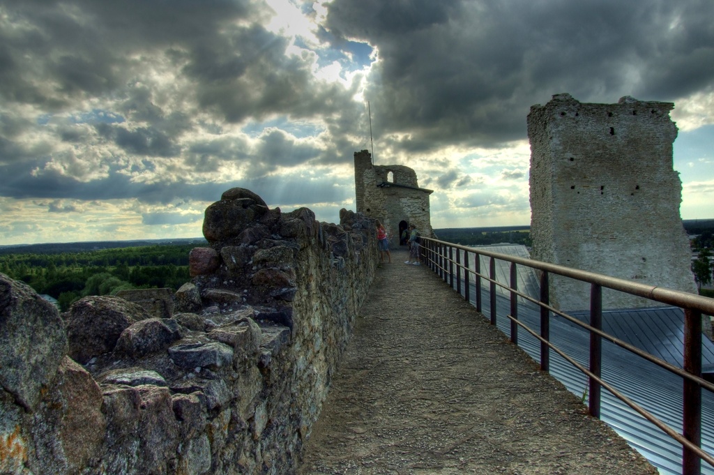 Rakvere castle - panoramio - Rakvere Castle