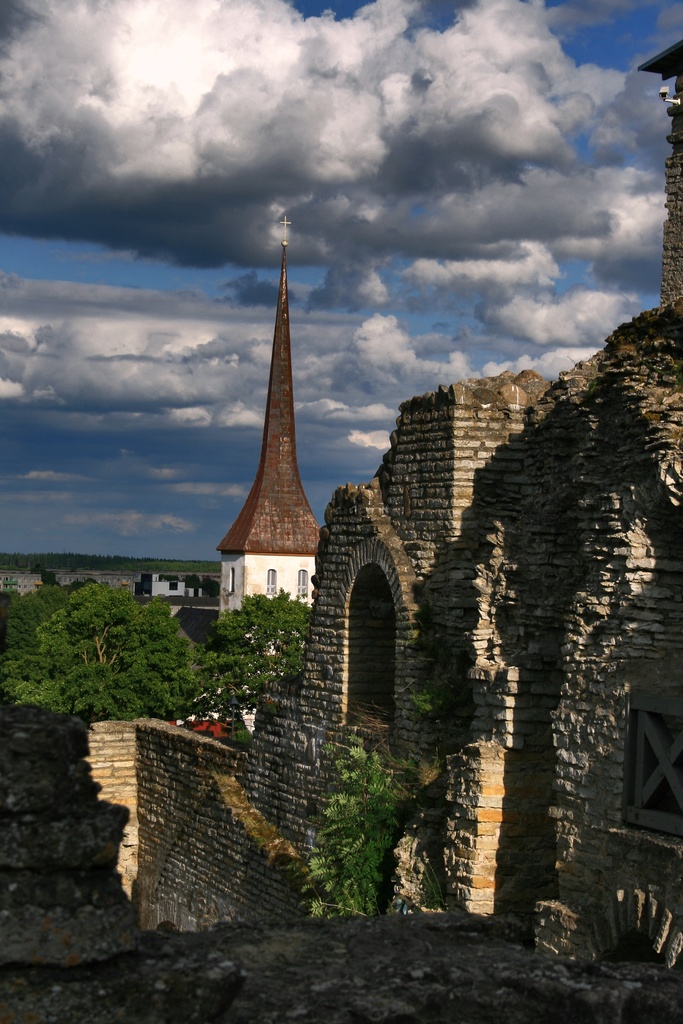 Rakvere Church of the Holy Trinity - panoramio - Rakvere Church of the Holy Trinity