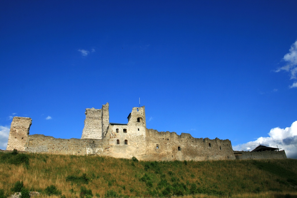 Rakvere castle, Estonia - panoramio - Rakvere Castle, Estonia