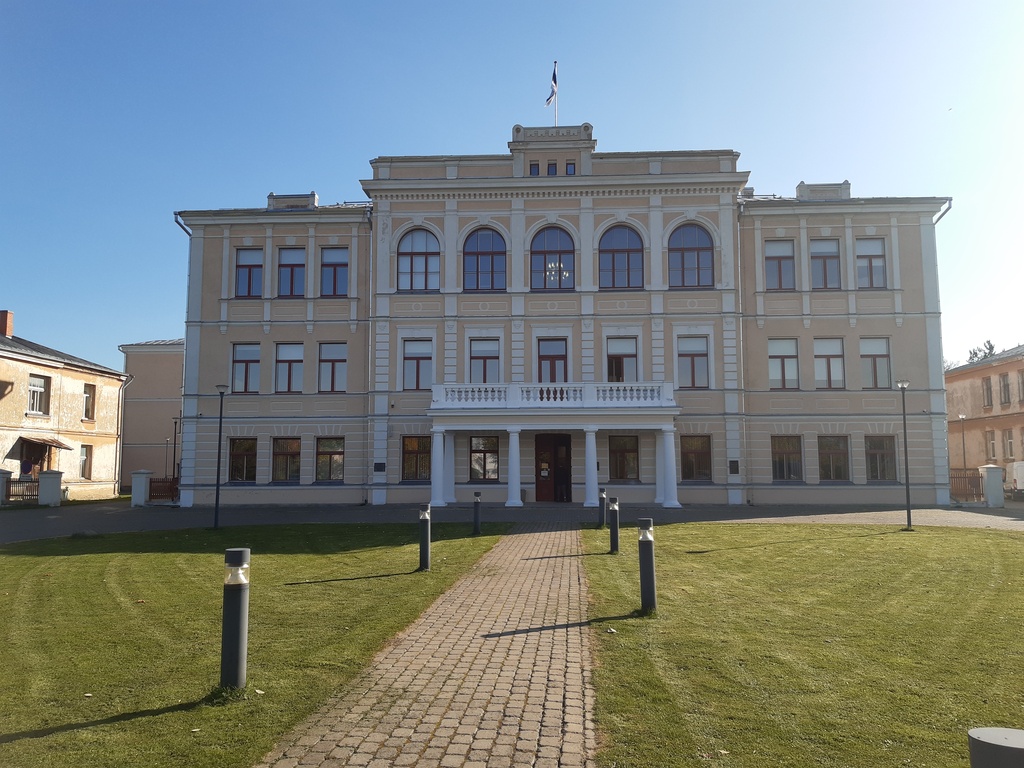 Rakvere grammar school in Rakvere, Estonia - Rakvere Ametikool (vocational school) in Rakvere, Estonia