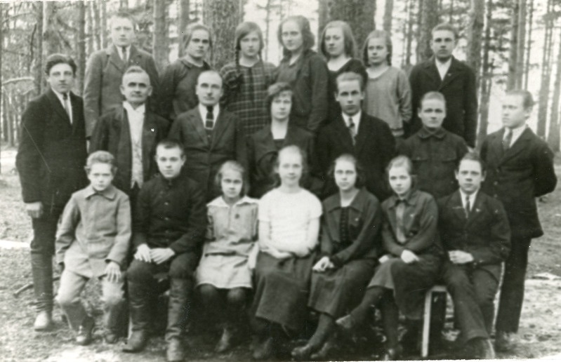 Iisaku 6.-kl. kooli lõpetamiselt 1926. a.