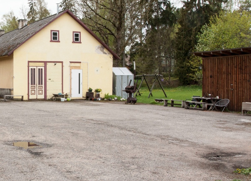 Elva tuletõrjekomando tehnika ja meeskond. rephoto