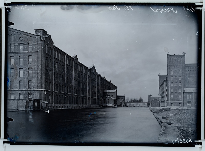 Kreenholm. Juurdevoolukanal Georgi ja Joala vabrikute vahel.