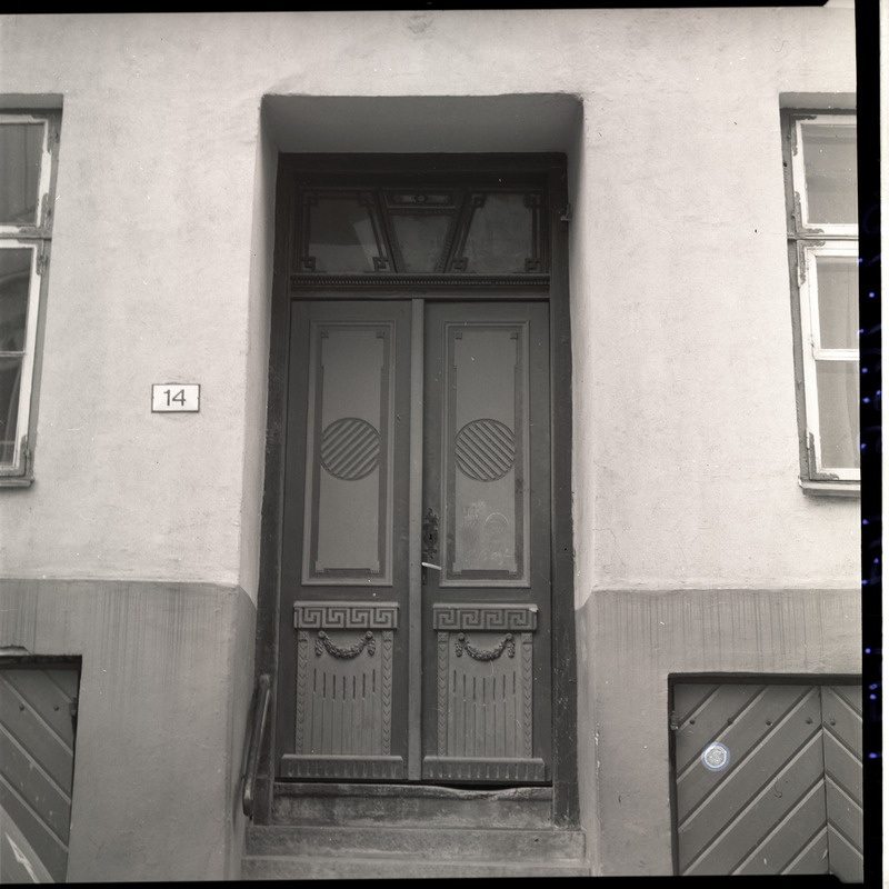 Rataskaevu t. 14 maja välisuks