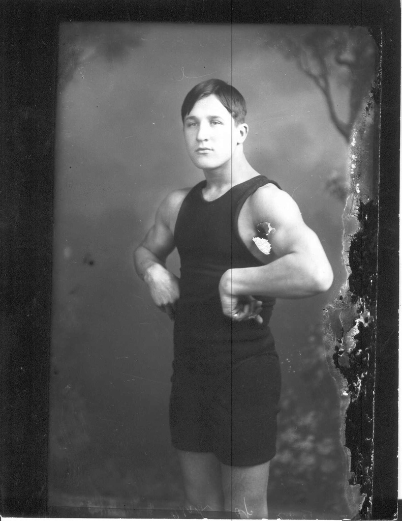 Foto. Urb, Johannes, maadleja 1914.aastal
