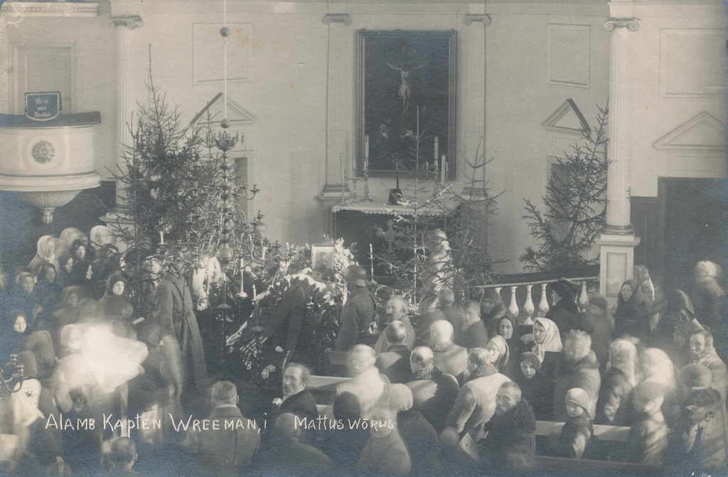 Foto. Kapten Friedrich Vreemani matused Võru kirikus märtsis 1919.a.