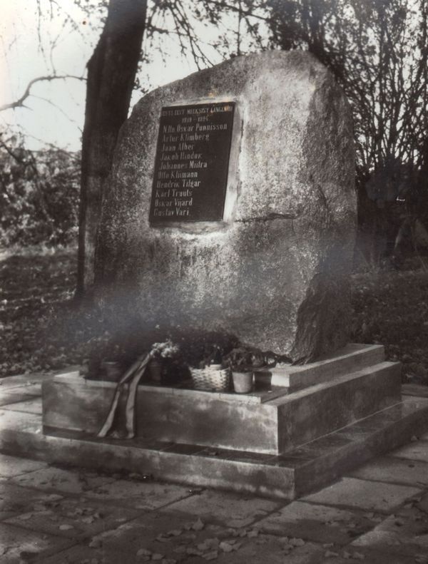 Meeksi Vabadussõja mälestussammas