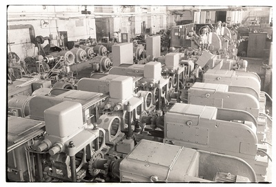 7. gabariidi elektrimootorite automaatliin.  duplicate photo