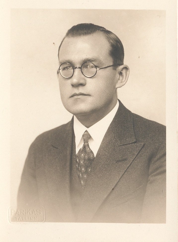 Veeremängija Rudolf Gustel