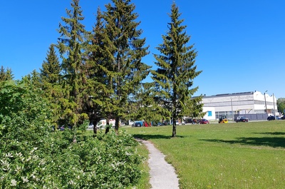 Buildings near Kadaka tee in Tallinn rephoto