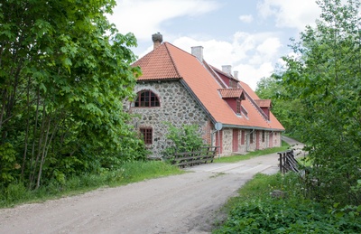 Lahmuse mõisa vesiveski rephoto