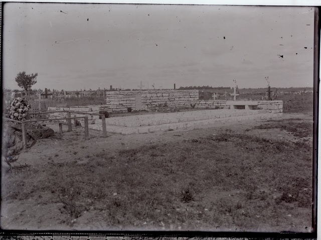 Mikuri Tamme perekonna hauaplats Hageri kalmistul