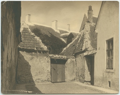 Vanad majad Toomkooli t. lõpus  duplicate photo
