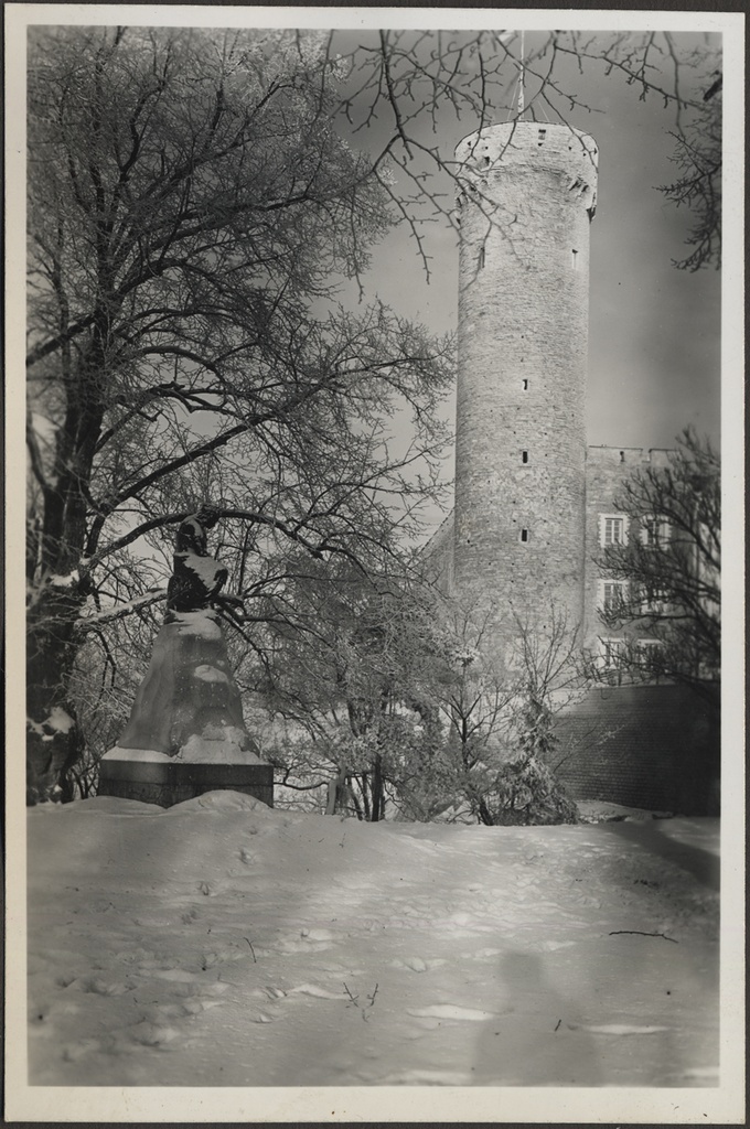 Pika Hermanni torn, foto Hermann Tõnissoo perealbumist