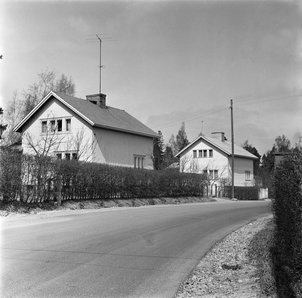 Pitäjänmäki, Marttila, Partiotie 18, 20.