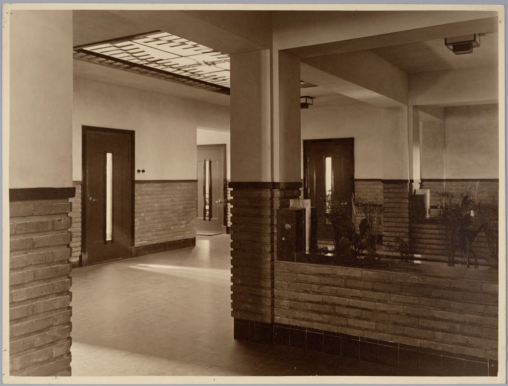 Interieur schoolgebouw | School Building Interior Haarlem