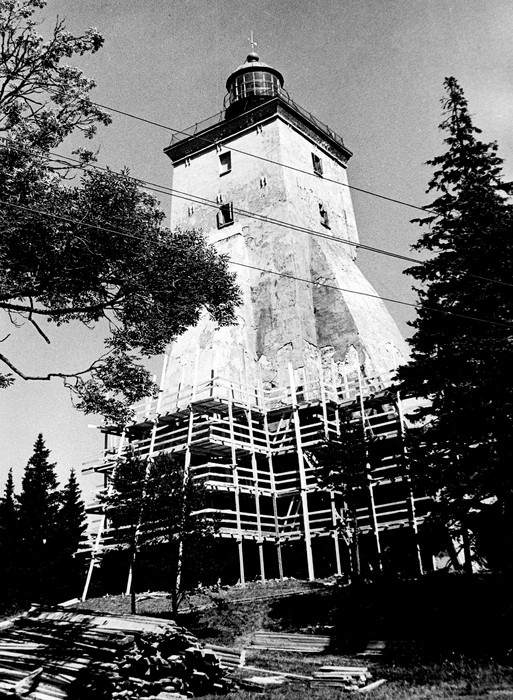 Kõpu majakas 11.juulil 1988.a. remonttööde ajal