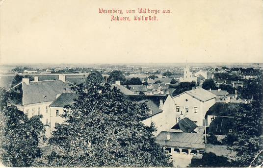 Rakvere, vaade linnale Vallimäelt