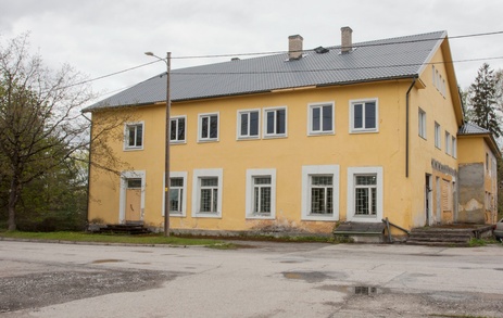 Elva Milk Association building rephoto