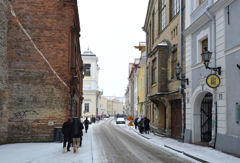 Reproduction from drawing. Nikolai Wall on the Russian street, built in 1827. rephoto