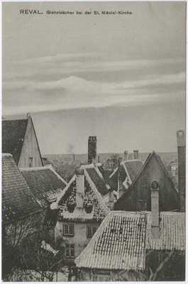 Vaade Tallinna Vanalinna katustele Niguliste kiriku juures  similar photo
