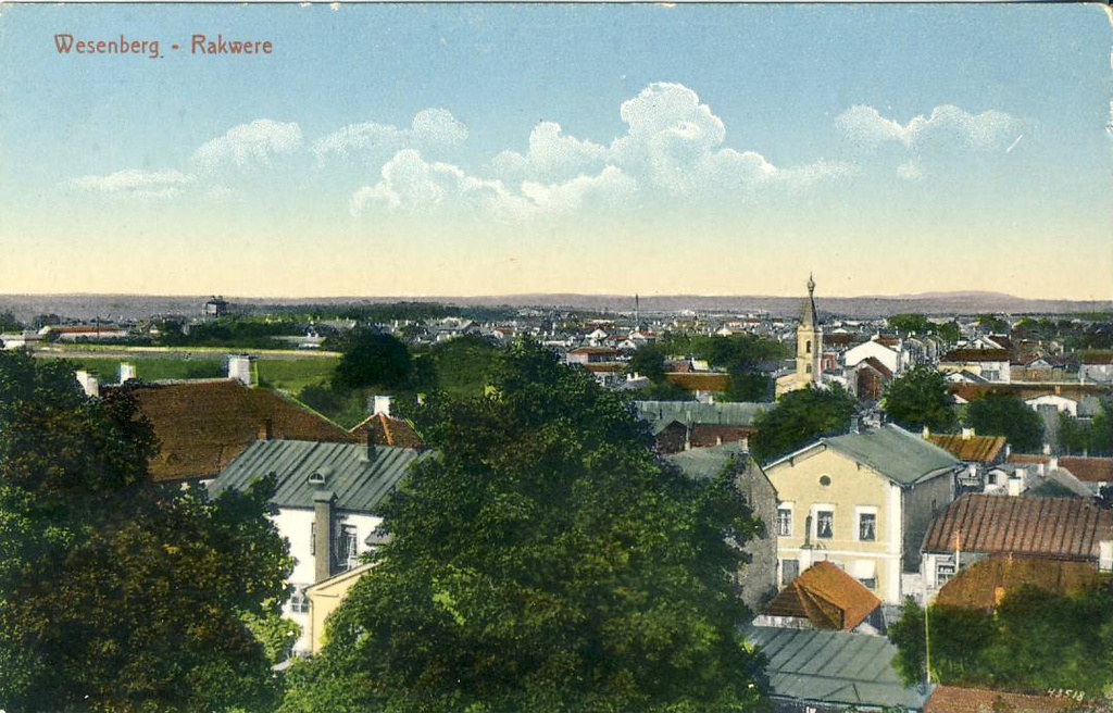 Rakvere, vaade Vallimäelt linnale