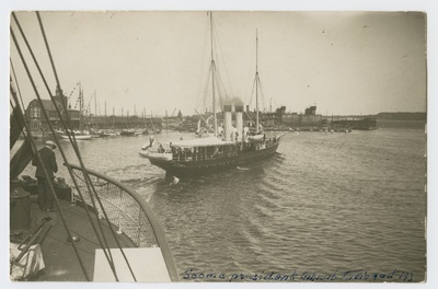 Soome presidendi Lauri Kristian Relanderi lahkumine laevaga Tallinna sadamast.
24. mai 1925  duplicate photo