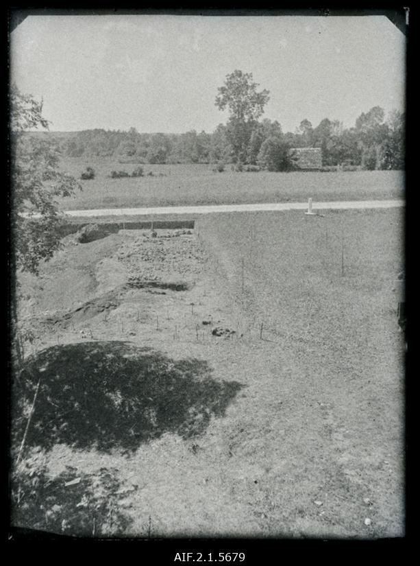 Viljandi khl. Mustivere kl., 1948.a. kaevamised – Kagukaevand (võetud idast).