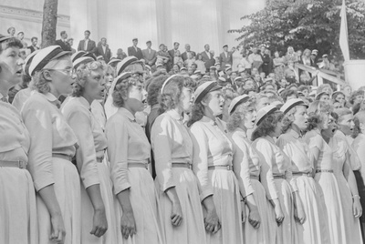 I üliõpilaste laulupidu 1956. a. Helilooja Juhan Simm.  similar photo