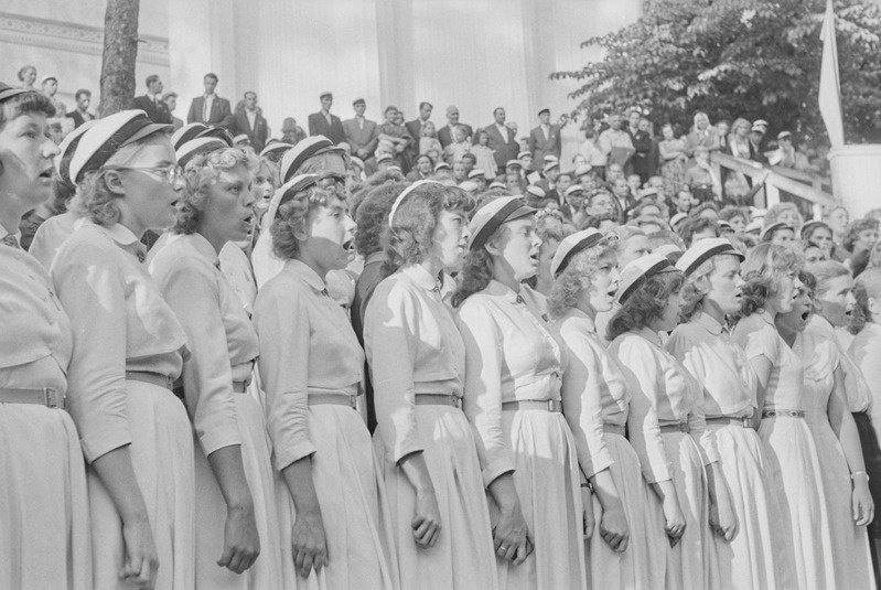 I üliõpilaste laulupidu 1956. a. Helilooja Juhan Simm.