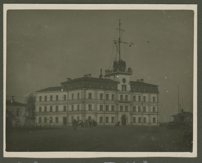 Veeteede Valitsuse hoone Tallinnas  duplicate photo